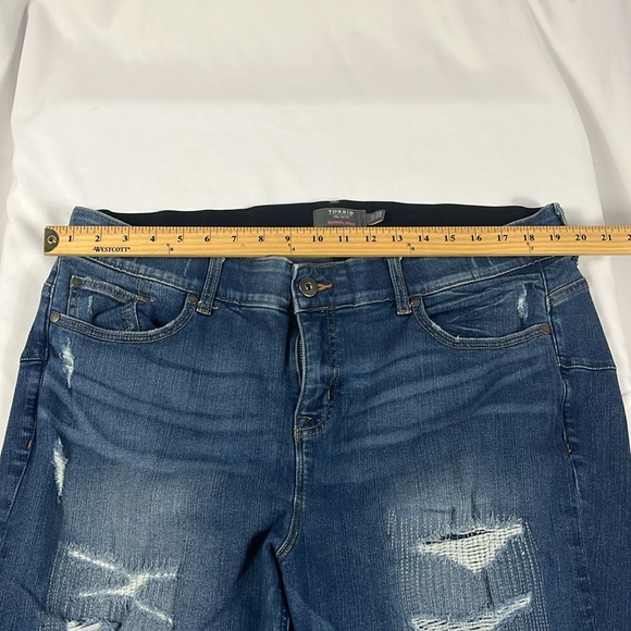 Torrid Skinny Jeans - Picture 14 of 16
